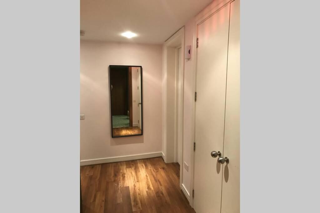 Benji & Milos Apartments Belfast Ngoại thất bức ảnh